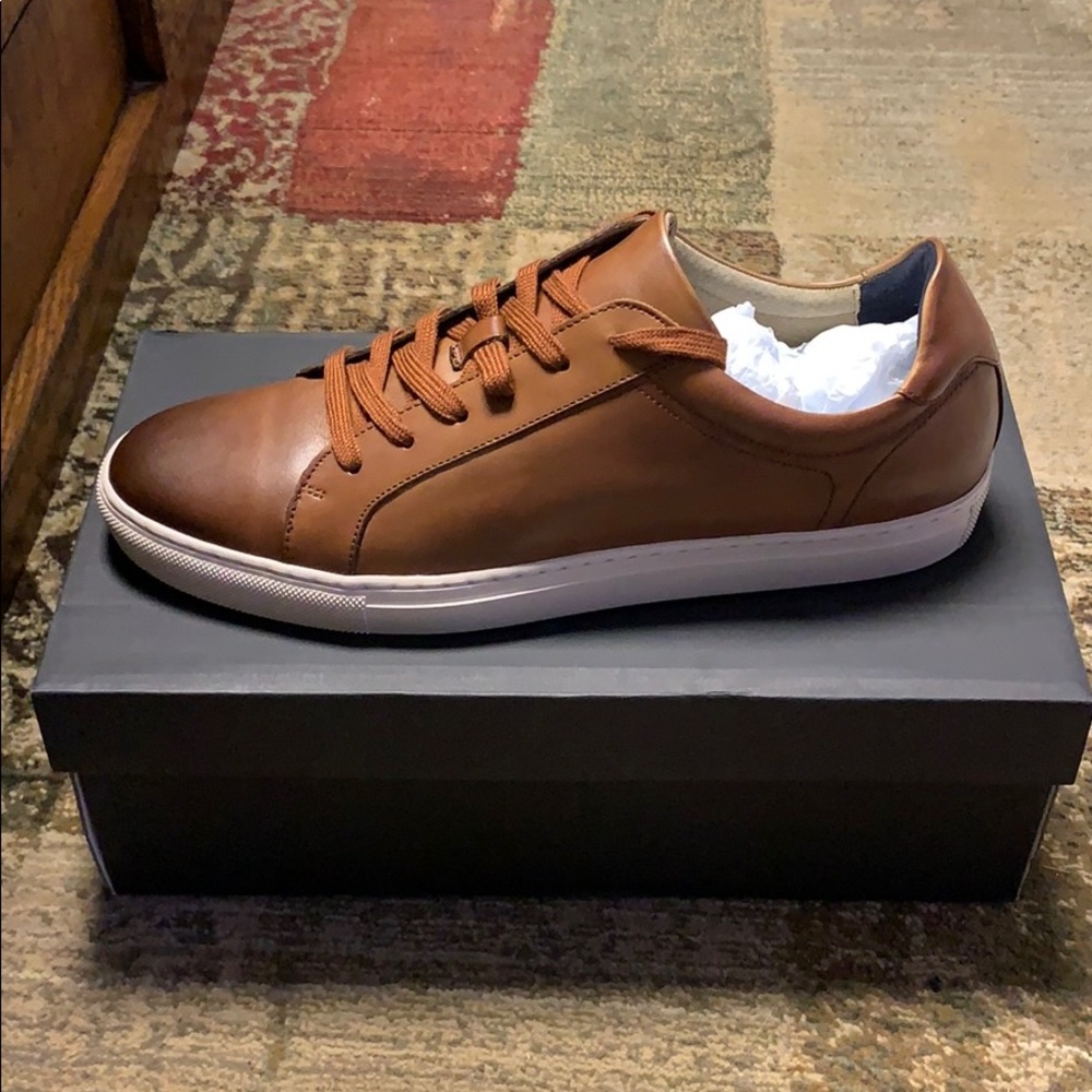Banana Republic Nicklas Leather Sneaker